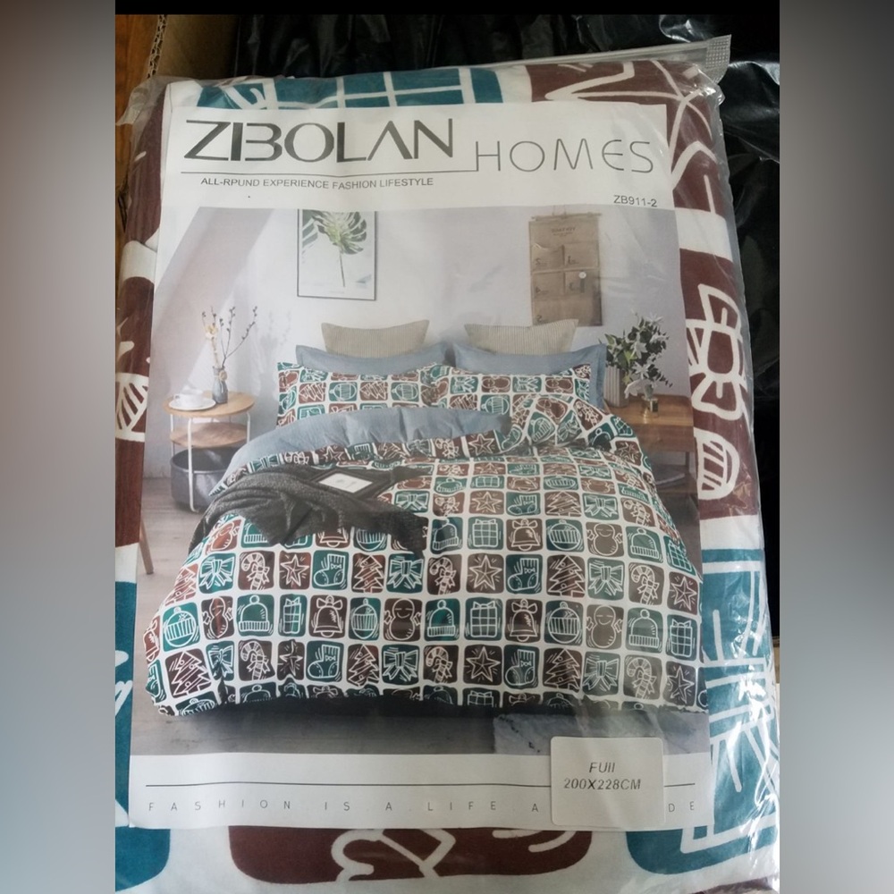 Full holiday duvet cover and 2 pillow cases